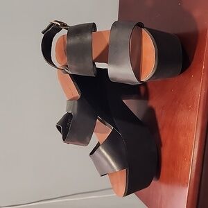 Shoemint platform sandals size 7 1/2 black